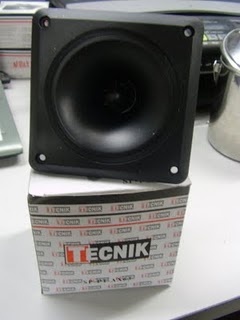 38 - TECNIK TWEETER SP-PT-AX62 3X3